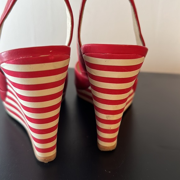 Michael Kors sandal size 6 red color - Picture 5 of 8